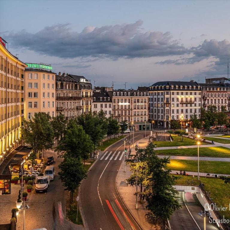 Ibis Budget Strasbourg Centre Gare - Chambre Familiale - 10
