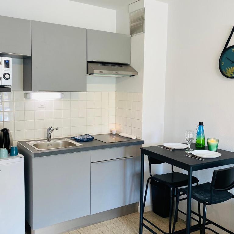 KASA VOYTIER Parking privé & Wifi - Balcon & Ascenseur - Estudio Estándar - 7