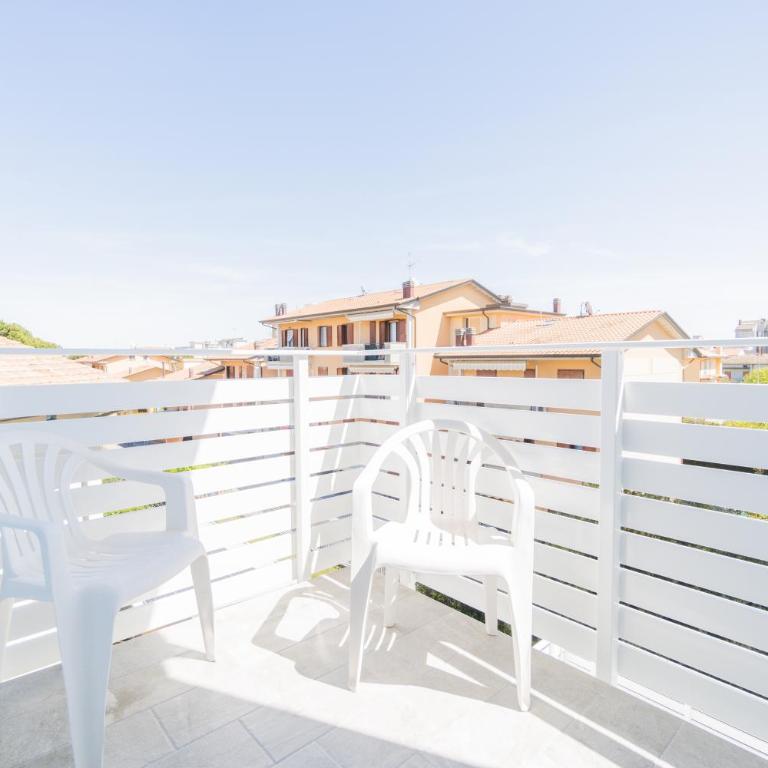 Hotel Mirage - Camera Matrimoniale con Balcone - 12