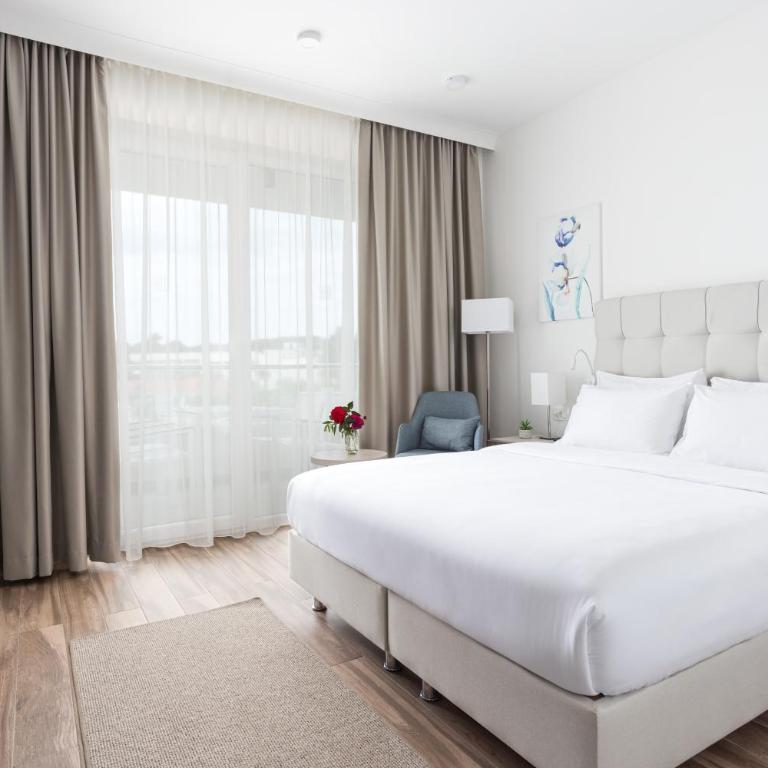 Azul Beach Resort Montenegro by Karisma - All Inclusive - Premium Two Bedroom Swim Up Suite - 6