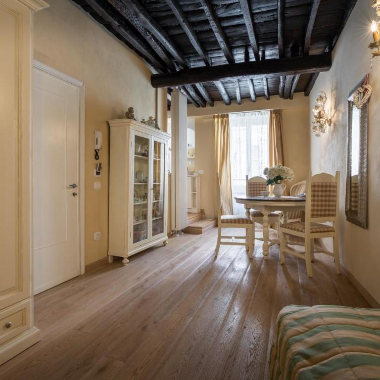 The Luxury Madonnina Suite - One-Bedroom Apartment - 7