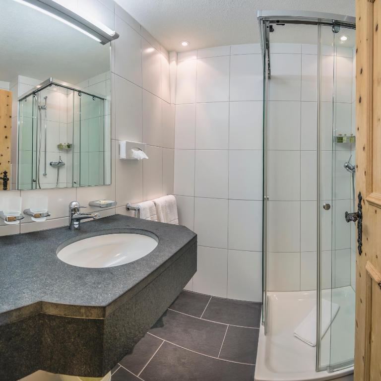 Edelweiss Swiss Quality Hotel - Economy Doppelzimmer Plus - 2