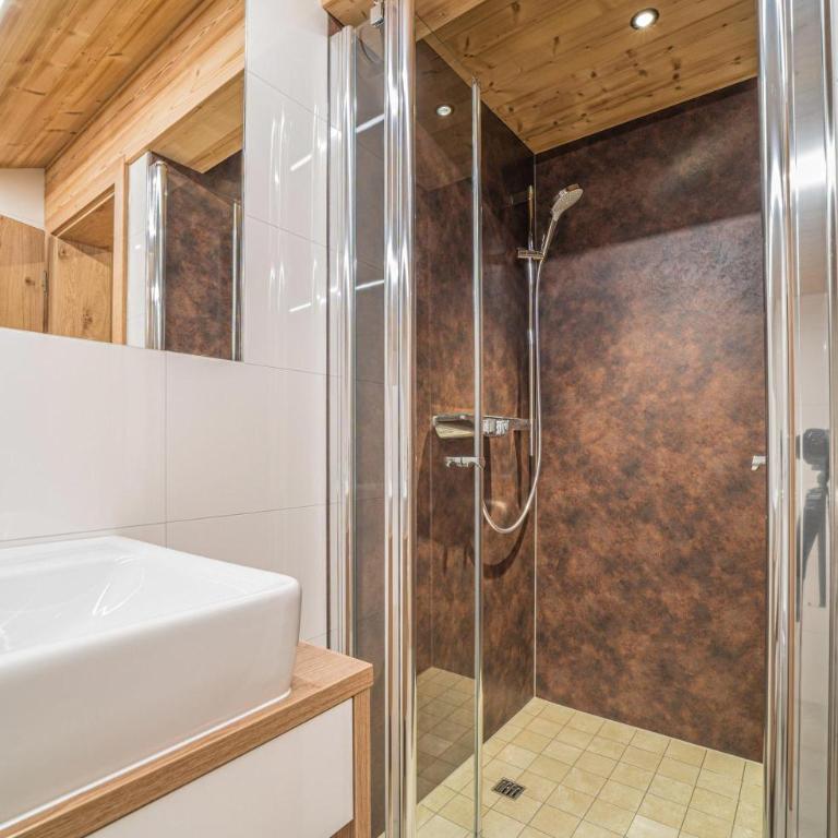 Ferienhaus Lorenzin - Apartment mit 3 Schlafzimmern und Dusche - 11