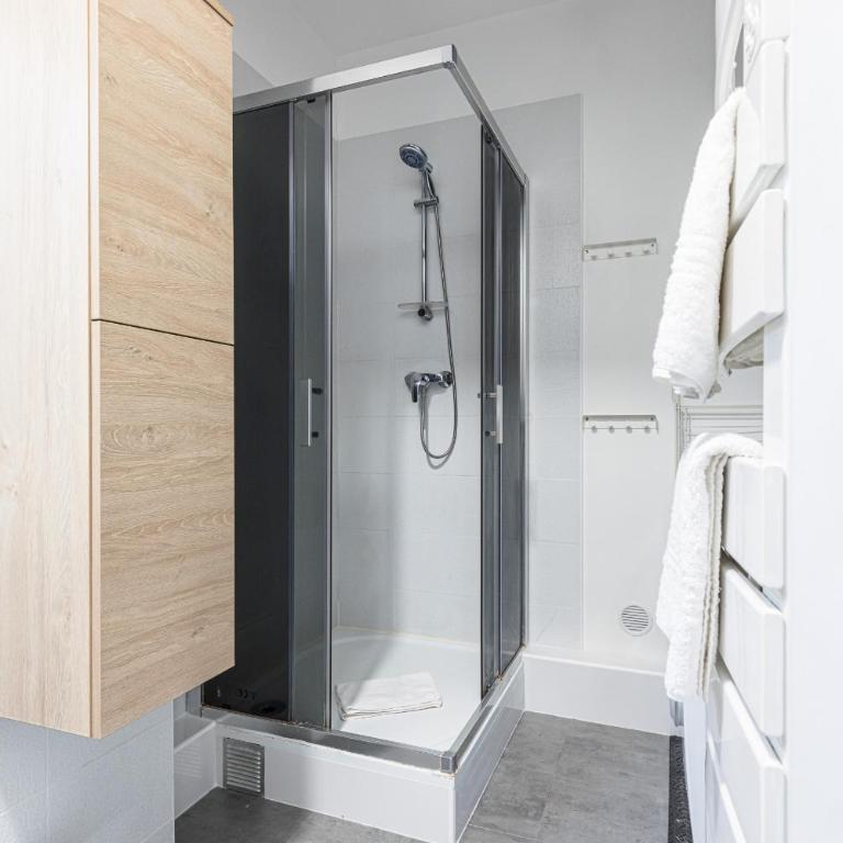 Large 3 Bdr City Center - Appartement 3 Chambres - 26