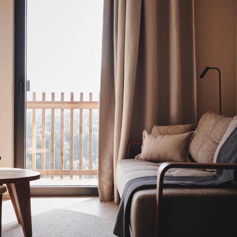 Boutiquehotel DAS ZEITWERT - Deluxe Doppelzimmer mit Balkon - 2