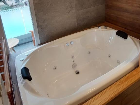 Hostería Atahualpa Yupanqui - Deluxe Suite with Spa Bath - 2