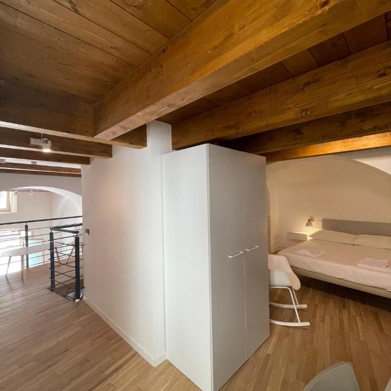 GROUND STONE - Appartamento con 1 Camera da Letto - 48