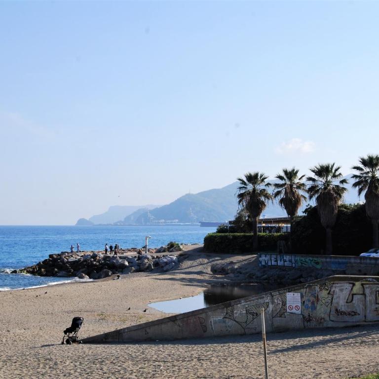 MODERN & BRIGHT flat - 2 MIN from the SEA - Appartamento con Vista Mare - 36