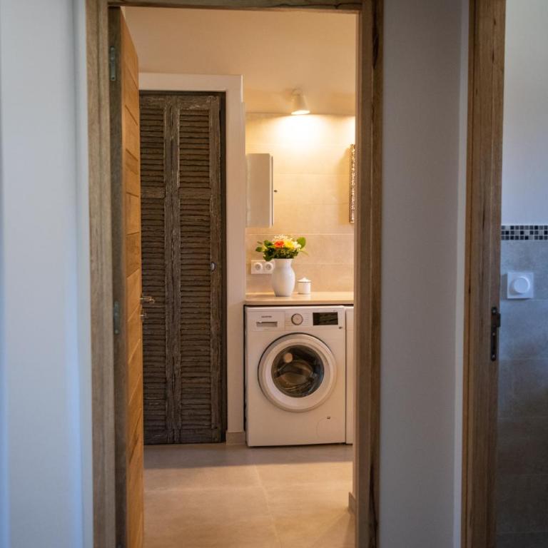 Bastide Toujours Dimanche, Maison de vacances avec vue & piscine chauffée - Maison 2 Chambres - 51