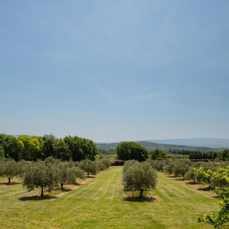 Bastide Toujours Dimanche, Maison de vacances avec vue & piscine chauffée - Maison 2 Chambres - 55