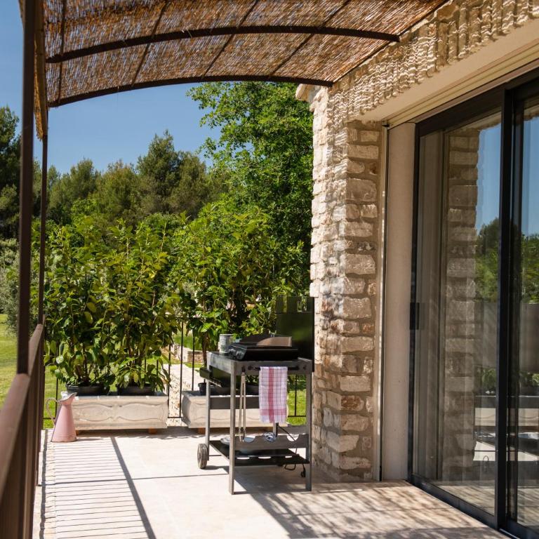 Bastide Toujours Dimanche, Maison de vacances avec vue & piscine chauffée - Maison 2 Chambres - 13