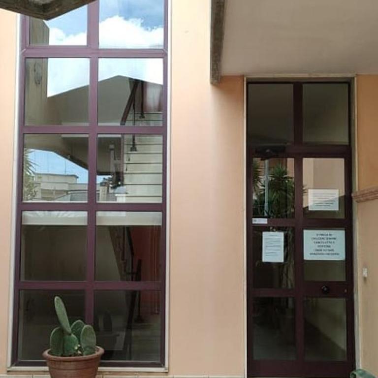 Rosahouse - Two-Bedroom Apartment - 16