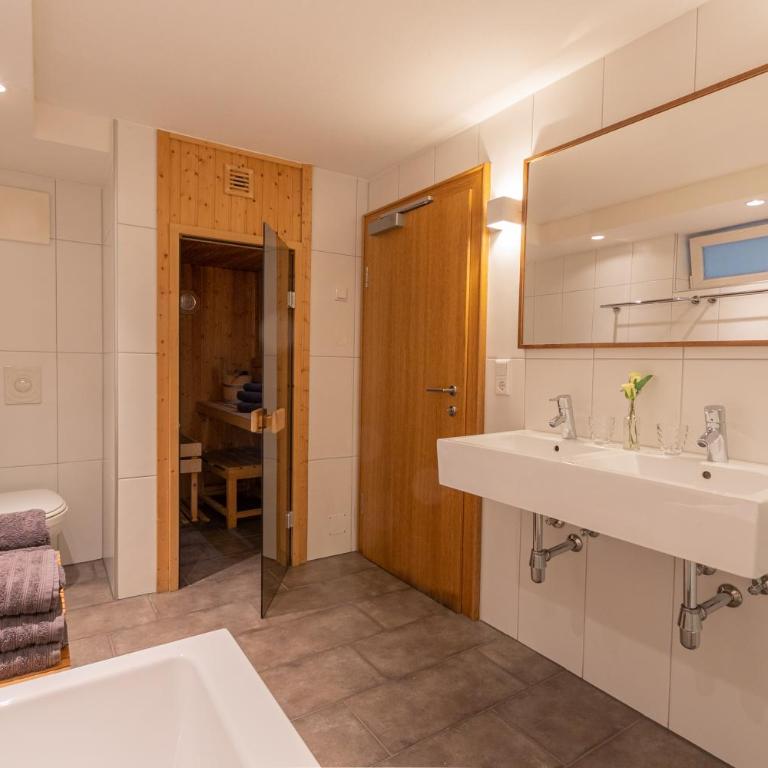 HAUS ALMKREEK with Summer Card & all-year Mobility Card - Apartment mit Terrasse - 29