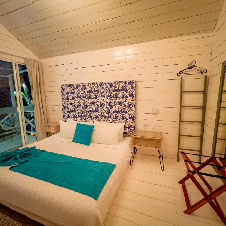 Zensus Eco Boutique Hotel - Habitación Deluxe con cama extragrande - 17