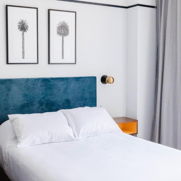 HAB Hotel Bogotá - Small Double Room - 4
