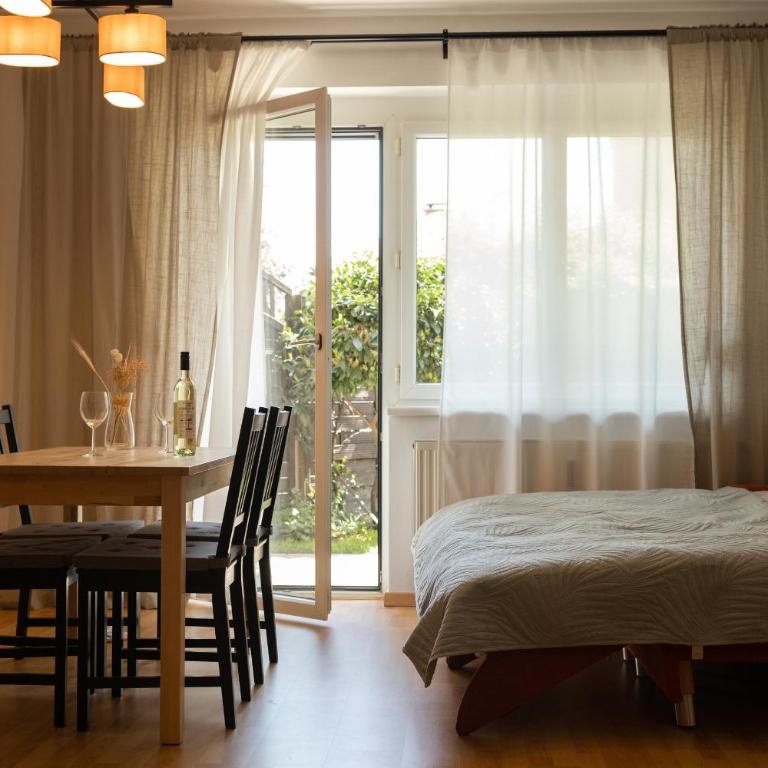 Fresh Apartment with Terrace + Free Parking - Apartment mit 1 Schlafzimmer - 15