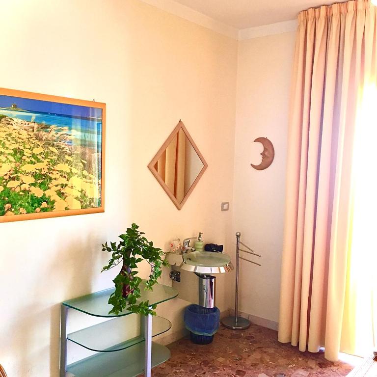 Catalan rooms - Camera Matrimoniale con Balcone - 6