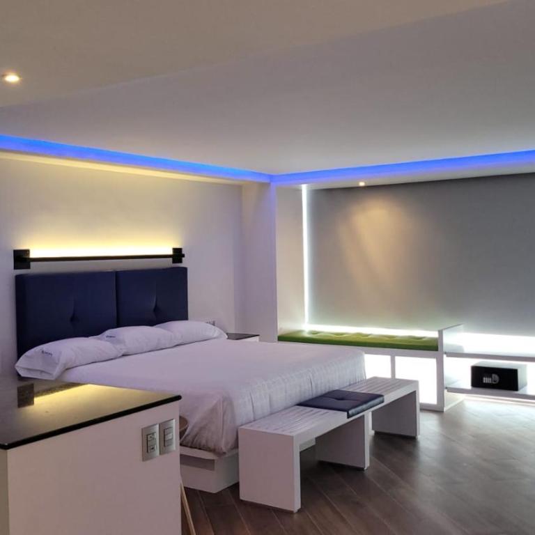 WeEnjoy Hotels Aeropuerto CDMX - Suite - 2