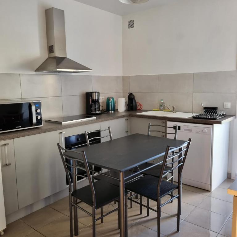 location vacances T4 bas de villa Toulon - Appartamento con 3 Camere da Letto - 4