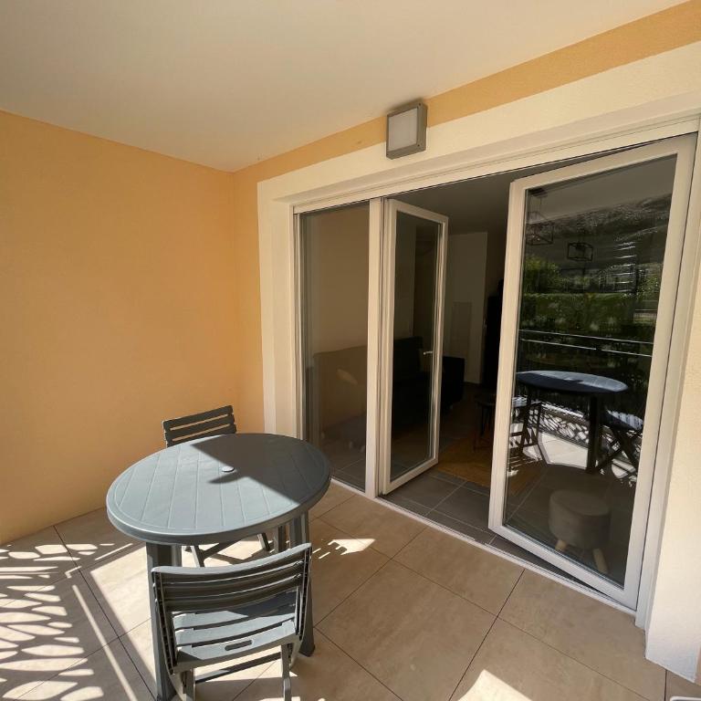 Bel Appartement au calme avec parking - Appartement 1 Chambre - 13