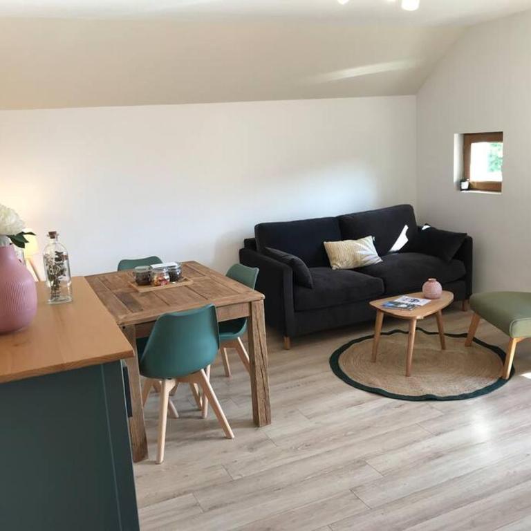 COTES ET LAC - Charme, Parking, Proche Lac et Randonnée - Appartement 1 Chambre - 2
