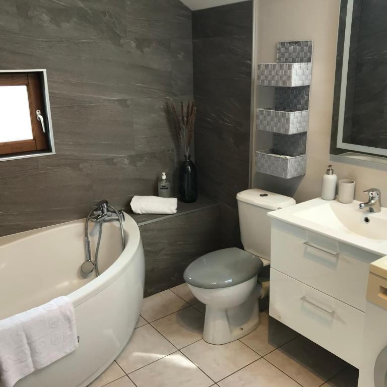 COTES ET LAC - Charme, Parking, Proche Lac et Randonnée - Appartement 1 Chambre - 20