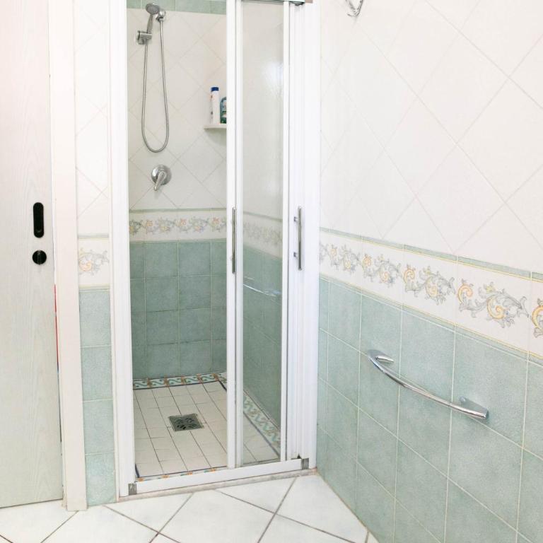 Residence Villa Dei Pini - Apartment - 31