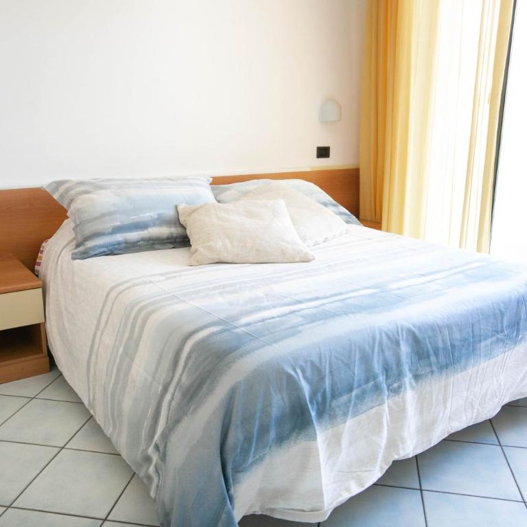 Residence Villa Dei Pini - Apartment - 38