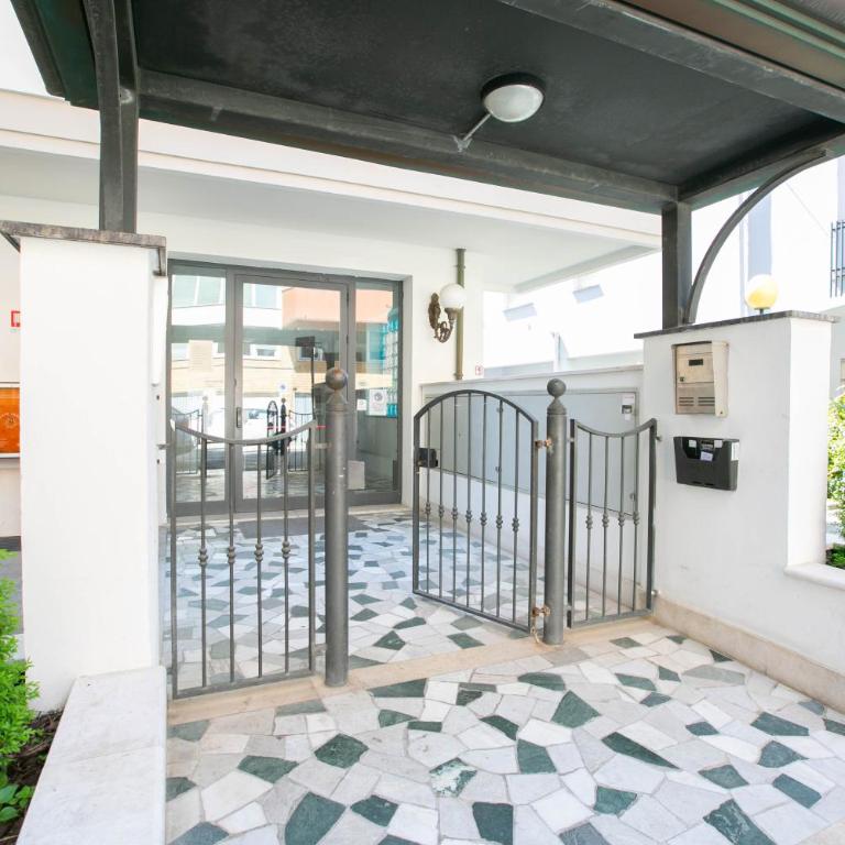 Residence Villa Dei Pini - Apartment - 4
