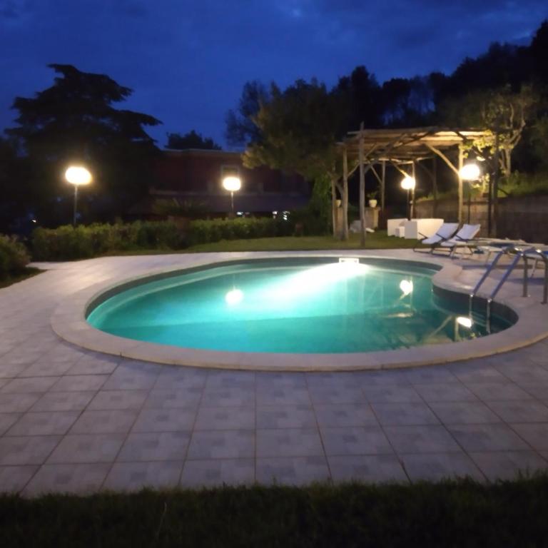 VILLA PIETRALTA - Villa con Piscina Privata - 9