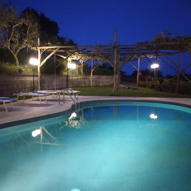 VILLA PIETRALTA - Villa con Piscina Privata - 4
