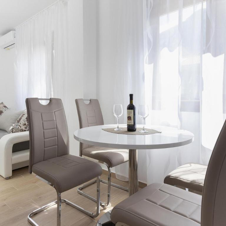 Muo Sea Front Apartments Kotor - Apartment with Sea View - 2