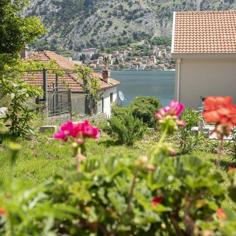 Muo Sea Front Apartments Kotor - Two-Bedroom Apartment - 8