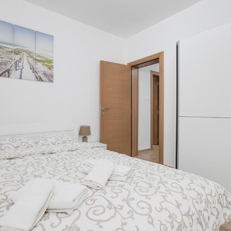 Muo Sea Front Apartments Kotor - One-Bedroom Apartment - 9