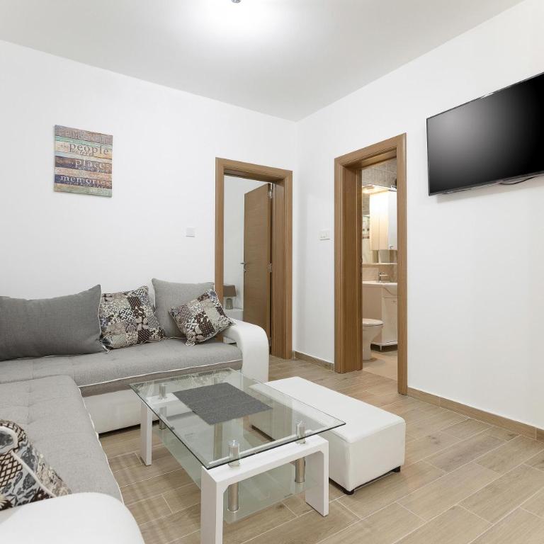 Muo Sea Front Apartments Kotor - One-Bedroom Apartment - 10