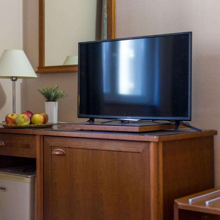 Vila Lazovic - Double Room with Private Bathroom - 8