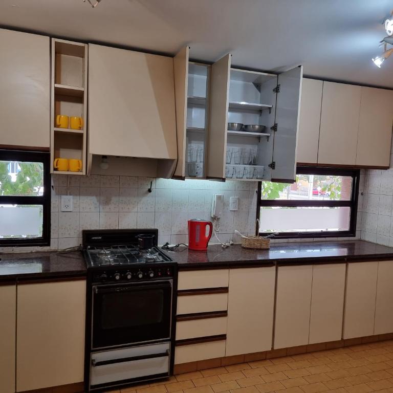 Departamento Mendoza - Three-Bedroom Apartment - 6