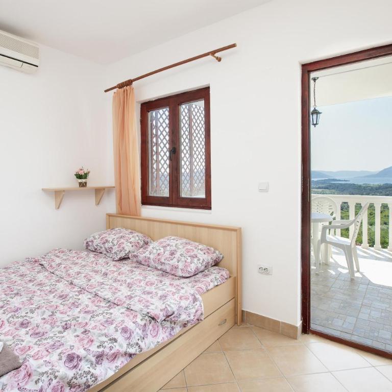 Crystal Sky Apartments - Two-Bedroom Apartment - 5
