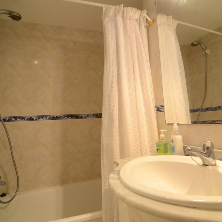 Rocamaura III 3-6 - Apartment - 25