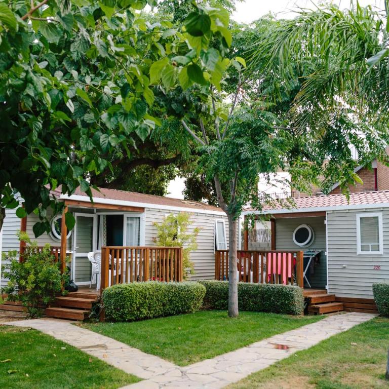 Camping La Llosa - Two-Bedroom Mobile Home - 5