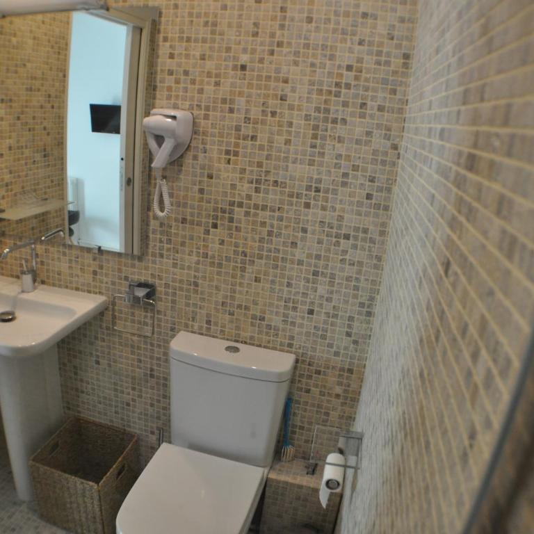 Ida Chambres d'hôtes B&B - Chambre Double Supérieure avec Salle de Bains Privative - 4