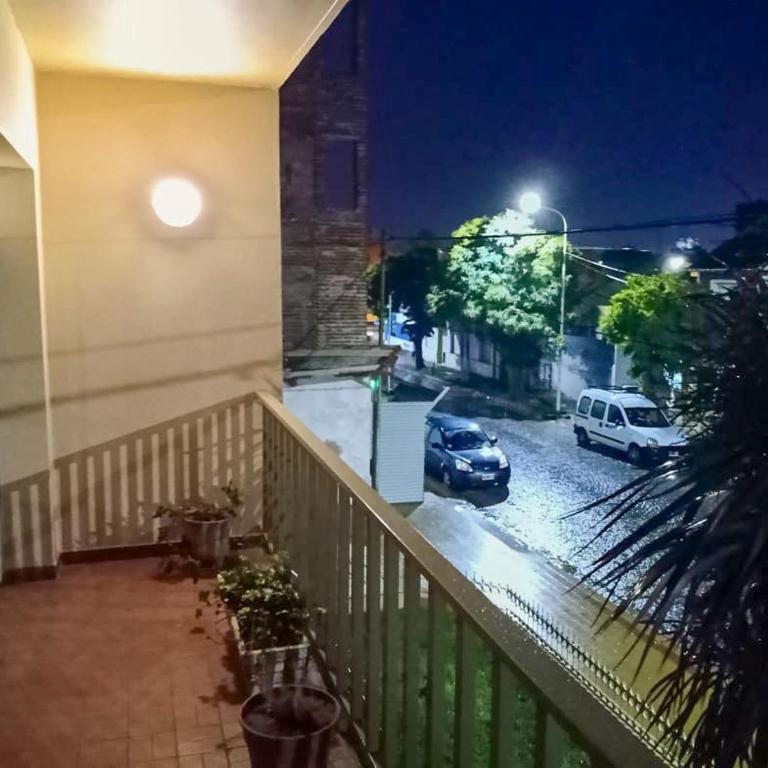 25puntocinco alquiler x día con cochera Tandil - Apartamento de 3 dormitorios - 1