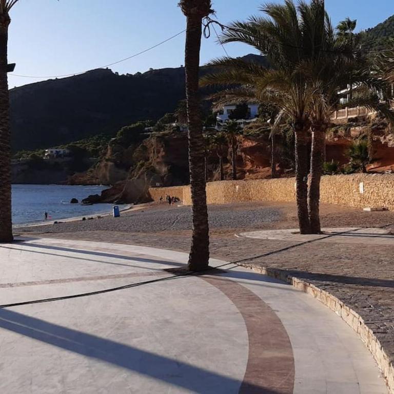 House in the center of albir, 2 min walk from the beach - Two-Bedroom House - 28