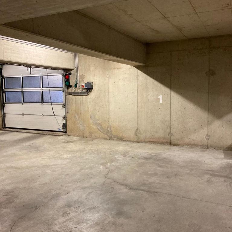 Fresh Apartment with Terrace + Free Parking - Apartment mit 1 Schlafzimmer - 25