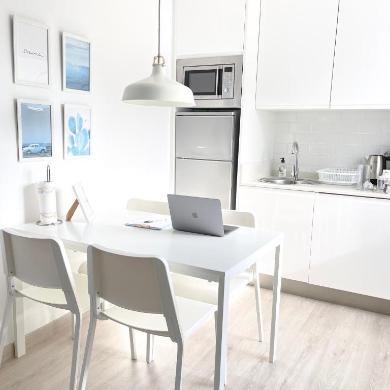 Bright Modern 1 bedroom Apartment 10mins from Las Canteras Beach - Apartamento de 1 dormitorio - 12