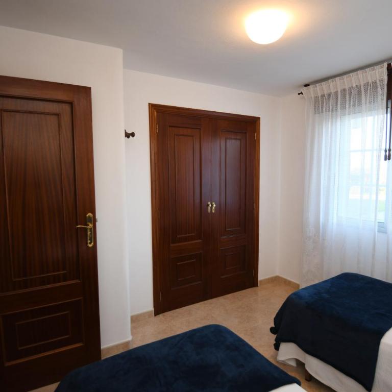 Litoral A Lanzada - Habitación Familiar con vistas al jardín - 8