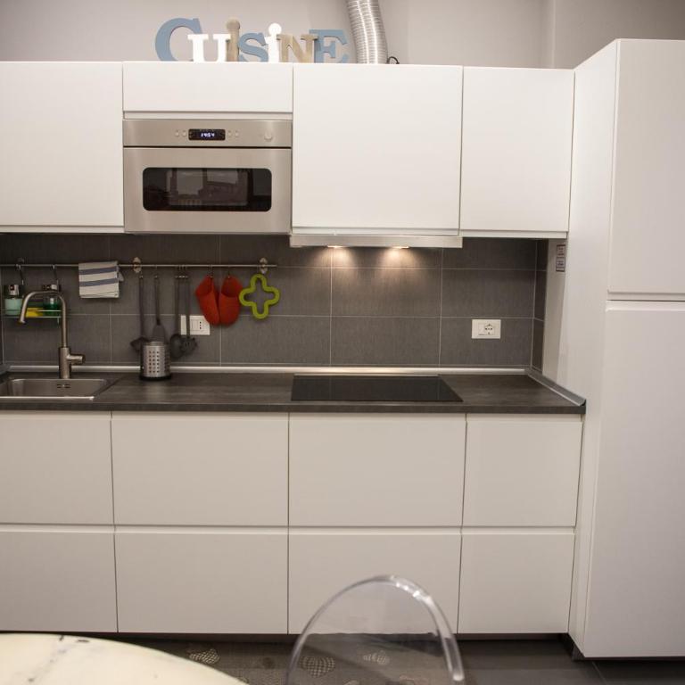 Happy Home Bo Centro FREE PRIVATE PARKING - Apartment - 10