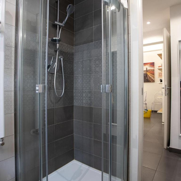 Happy Home Bo Centro FREE PRIVATE PARKING - Apartment - 38