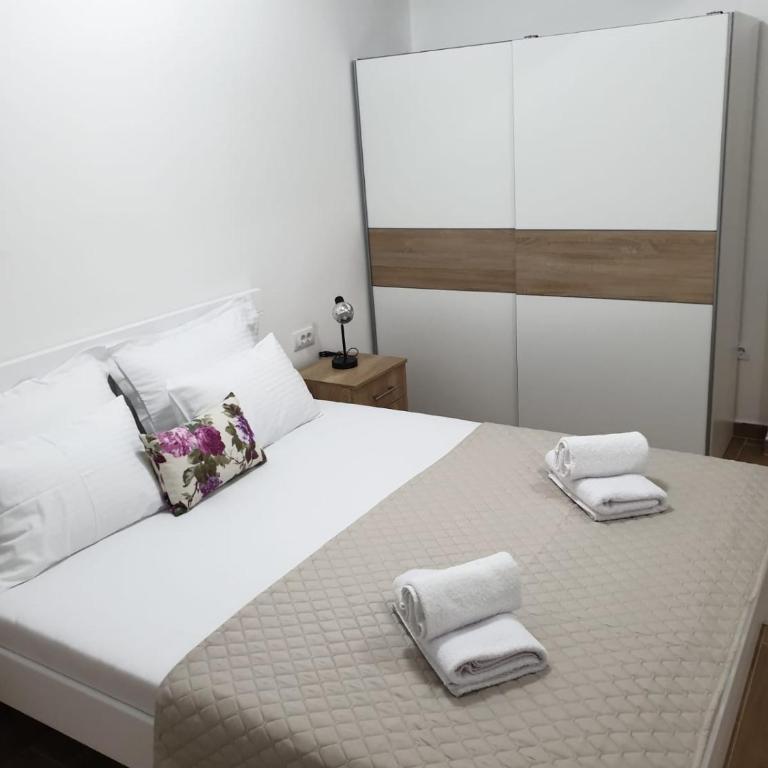 Waterfront Apartment Petrovina - One-Bedroom Apartment - 28