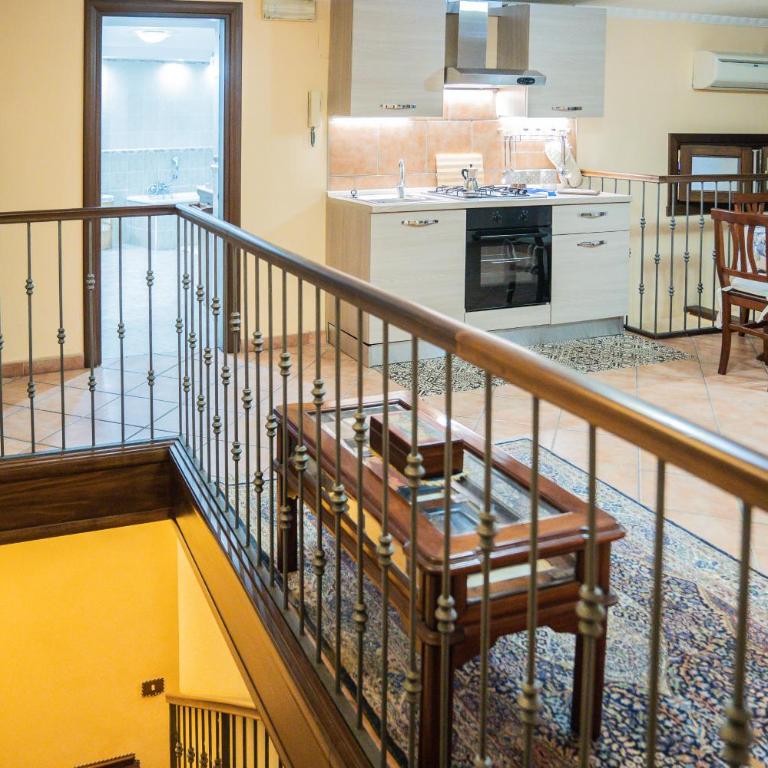 Domus Ugo - One-Bedroom Apartment - 7